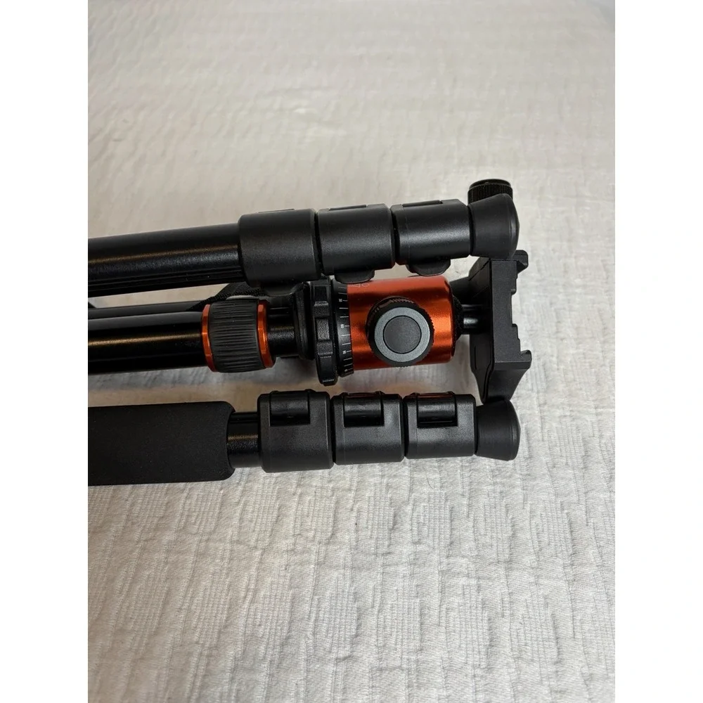 GEEKOTO AT24 Traveller (58 inch) Aluminum Tripod/Monopod MB
